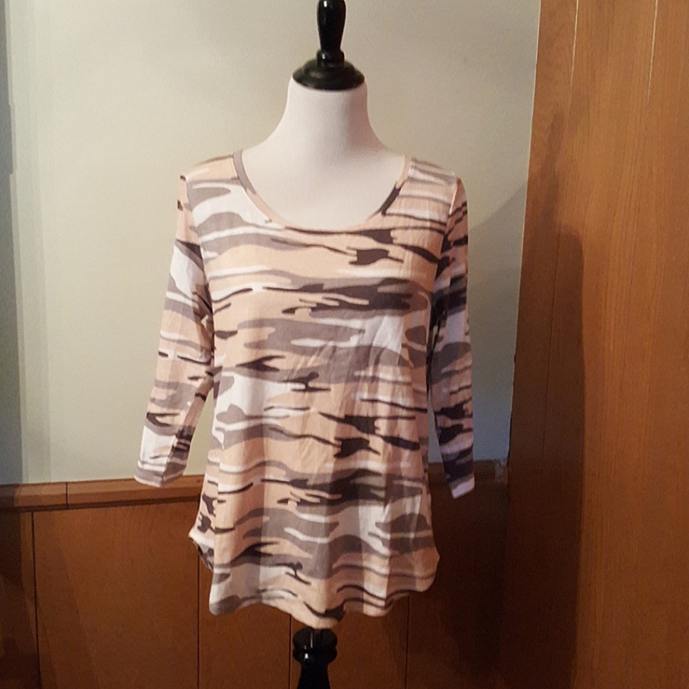 Tribal top. Cammo